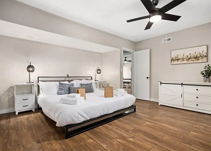 Peaceful Park Living - 3bd 10mins To Dt Peoria *