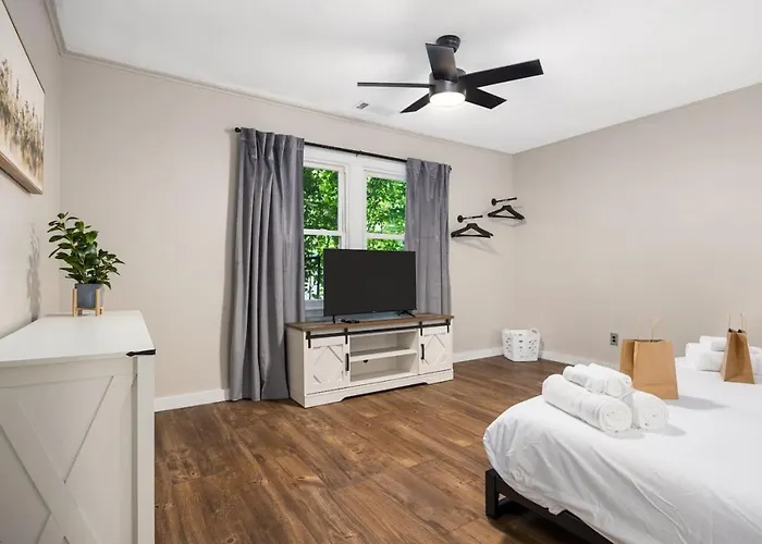 Holiday home Peaceful Park Living - 3bd 10mins To Dt Peoria